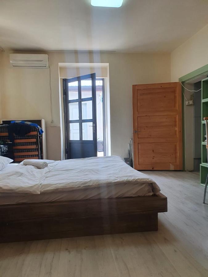 Guest House Zemeli تبليسي المظهر الخارجي الصورة