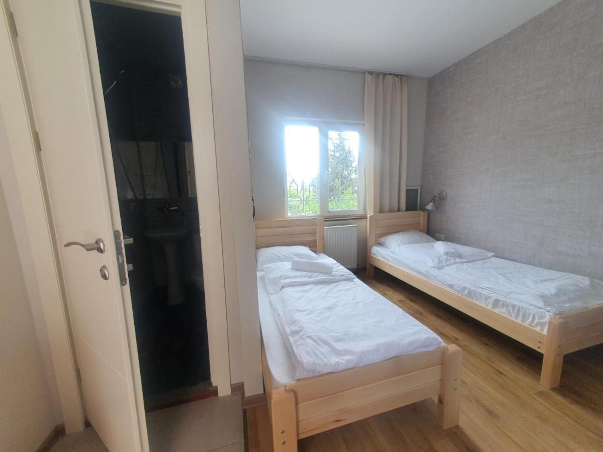 Guest House Zemeli تبليسي المظهر الخارجي الصورة