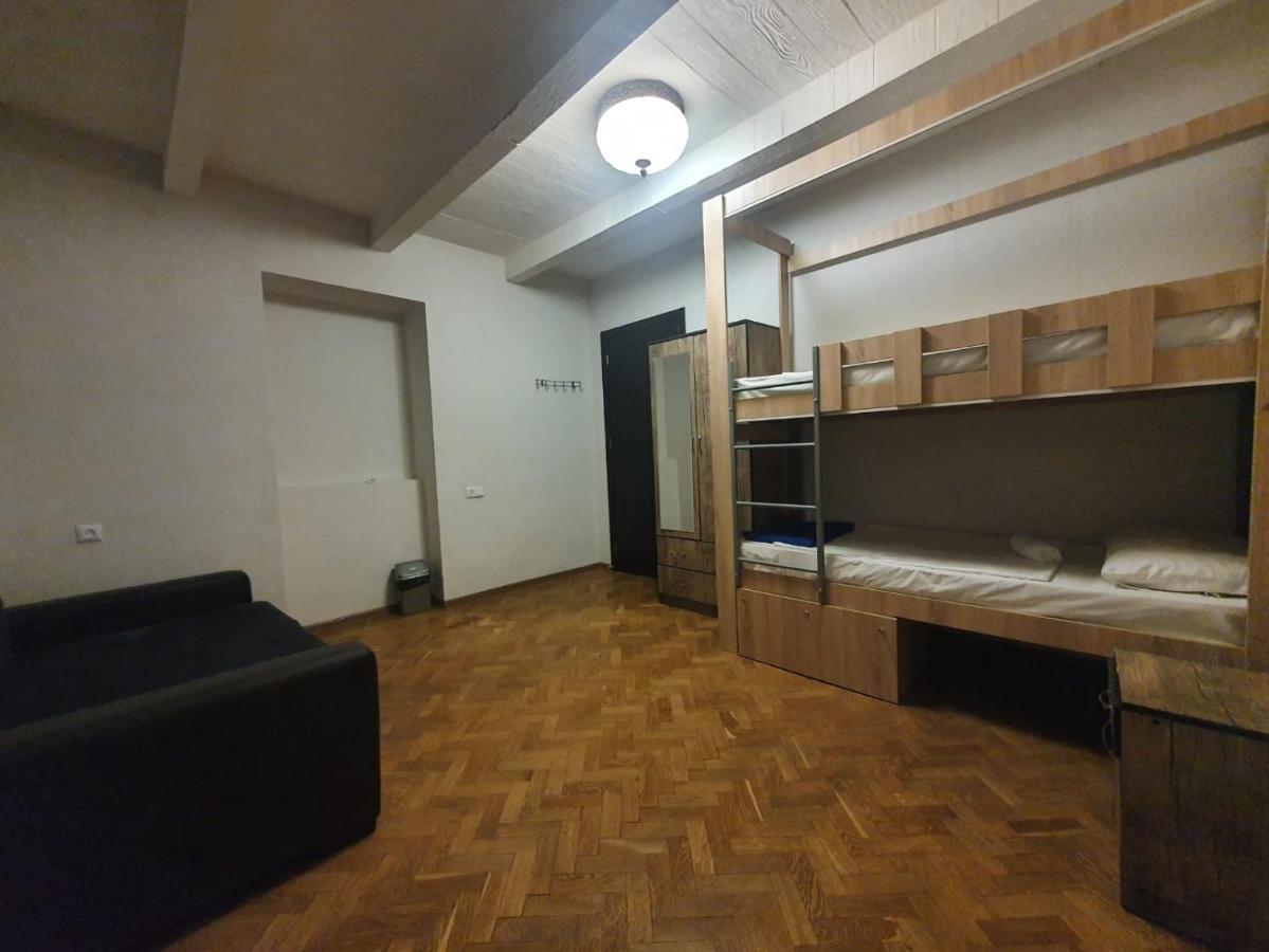 Guest House Zemeli تبليسي المظهر الخارجي الصورة