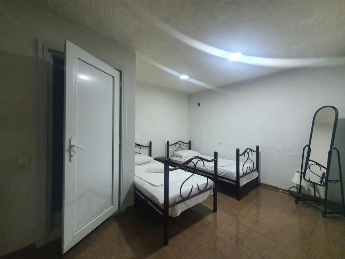 Guest House Zemeli تبليسي المظهر الخارجي الصورة